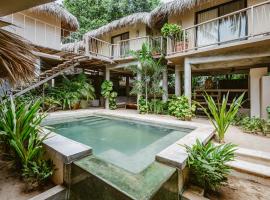 Raíz Hotel Boutique, hotel u gradu Puerto Eskondido