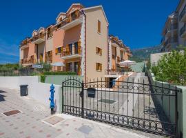Apartments Vallum, hotel cerca de Aeropuerto de Brač - BWK, 