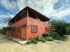 One Love Hostal Puerto Escondido, Ferienwohnung mit Hotelservice in Puerto Escondido