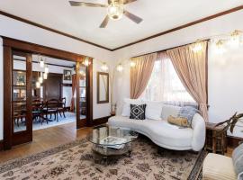 The Betty - A 1920s Vintage Bungalow, hôtel à Portland