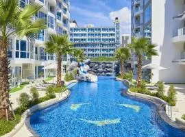 Large 2 BR Condo, Grand Avenue, Central Pattaya