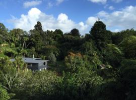Nikau Retreat, hotel s jacuzzi v destinaci New Plymouth