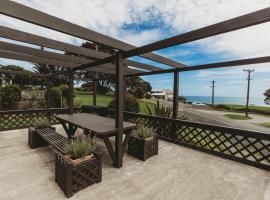 Blue Haven On Belt Waterfront, hotel a New Plymouth