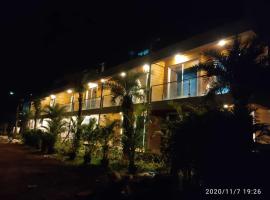 Seascape Residency, hotel with parking in Harnai