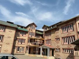 Hotel Sterling Srinagar, hotel near Srinagar Airport - SXR, Srinagar