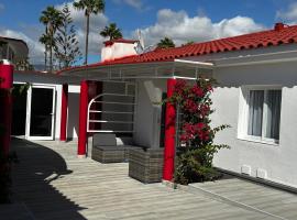 Paradise Resort - FKK Swinger & Nudist Couples Only, timebasishotel i Maspalomas