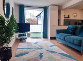 No's 2 and 5 Llewelyn Apartments, holiday rental in Llanberis