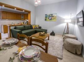 Trikala Home: Tırhala şehrinde bir ucuz otel