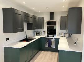 Newly renovated, modern bungalow - quiet location, holiday home in Lytham St Annes