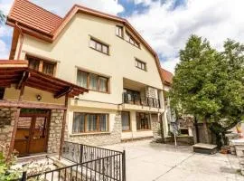 Panoramic Center Villa