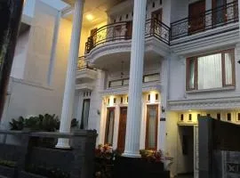 Homestay Omah Putih