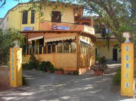 Albergo Ristorante Doria, hotell sihtkohas Santa Maria