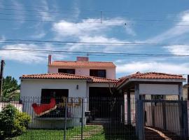 CASA BELLA VISTA, homestay in São Gabriel