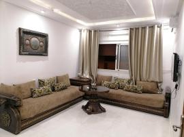 Furnished apartments Family only, hotel em Tânger