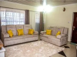 Elegant 2 Bedroom Apartment close to Rupa Mall, Noble Hotel,Poa PLace, Mediheal hospital, TopHill Hospital and St Lukes Hospital