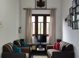 Liyo House