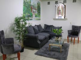 Casa en el centro Calvillo con terraza y mirador, hôtel à Calvillo