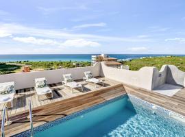 Fine 3 BR Oceanview Penthouse in Prime Location - La Perla Sky, Hotel in Cupecoy