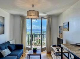 Lovely apartment with balcony near Deauville - Welkeys, hotel with parking in Blonville-sur-Mer