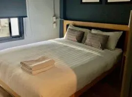 The Chatbox Silom Hostel