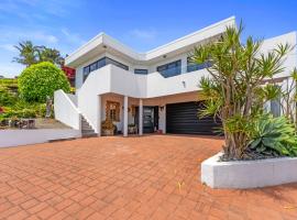 Bellevue Paradise - Tauranga Holiday Home, hotel in Tauranga