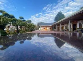 Chang Qing Ju Homestay