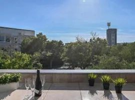 Apartment Adela II