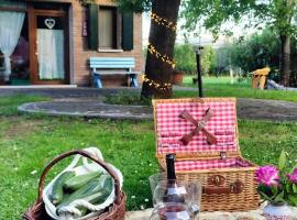 Agriturismo Fondo Novelle La Casina, cabaña o casa de campo en Ferrara