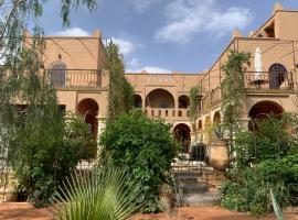 RIAD CHANT D'ETOILES tadighoust, ubytování v soukromí v destinaci El Hara