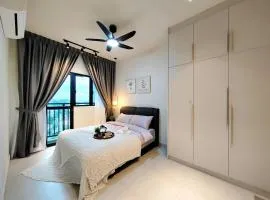 Maxim Majestic 3BR Connaught MRT