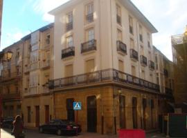 EL RINCÓN del TOLOÑO, pet-friendly hotel in Haro