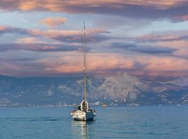 S Odyssey 35243ib, boat in Corfu Town