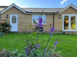 Cosy Hillside Annex, apartment in Stanwick