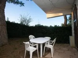 M086 - Trilocale con giardino al residence MareVerde