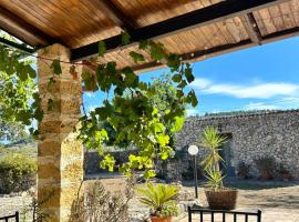 Antico casale Sofia, hotel v destinaci Sortino