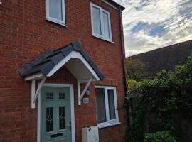 Stylish 2 Bedroom Semi-Detached House in Leicester, hotel u gradu 'Leicester'