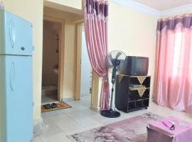 Furnished Apartment, apartman u gradu Al Minja