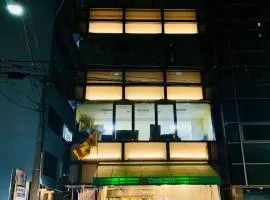 Yiyihouse shinsaibashi