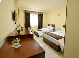 Nile hotel, hotel in Beni Suef
