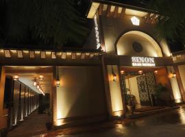 Sinon Baga Retreat: Baga şehrinde bir otel