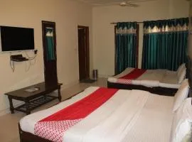 HOTEL NEW APPLE ROSE Chandigarh near railway station dariya UCO bank ke pass、チャンディーガルのペット同伴可ホテル