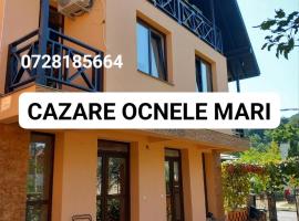 Casa Marga, bed & breakfast a Ocnele Mari