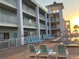 Coastal Waters 209, serviced apartment in New Smyrna Beach