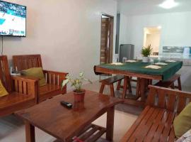 Taylors Country Home/Travellers Inn- The Bungalow, hotel en Catarman