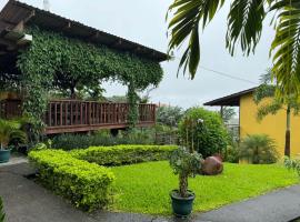 Hotel Aurora Inn, Nuevo Arenal – hotel w mieście Nuevo Arenal