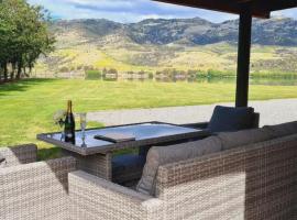 Lakeside Retreat, vil·la a Cromwell