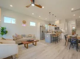 Modern Home Near Downtown with Fast WiFi, BBQ, Games & EV equipped!
