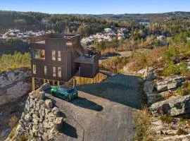 sea, lake and hill view - TheHumanBirdHouseRetreat