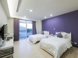 Bei Ao Bi Shan Jyu, hotel v destinaci Dongyin/