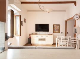 Elegant & Quiet Apartment next to Colosseo